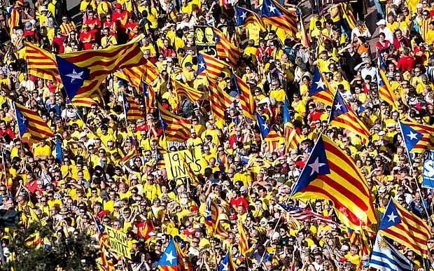 Catalan national day: hundreds of thousands gather to mark it