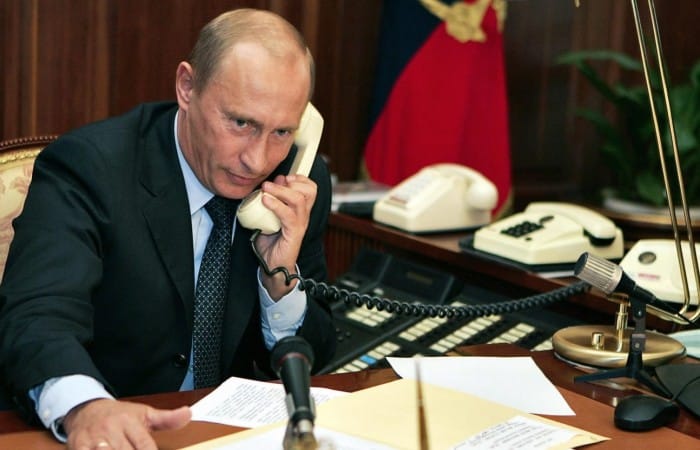 Vladimir Putin briefs Donald Trump on plan to end Syrian civil war