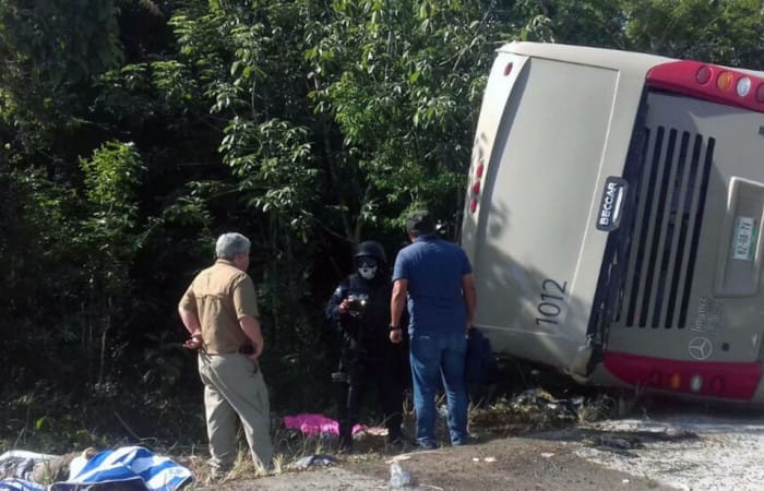 ‘Foreign tourists’ among 12 killed in Mexico bus crash
