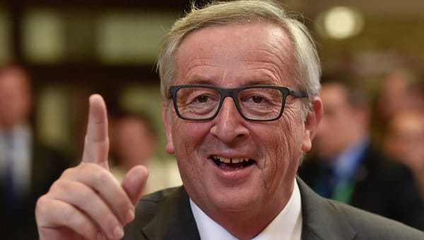 Jean-Claude Juncker criticised for congratulatory letter to Vladimir Putin