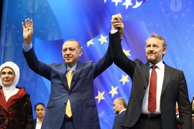 I am your protector, Erdogan tells Muslims during his EU rally