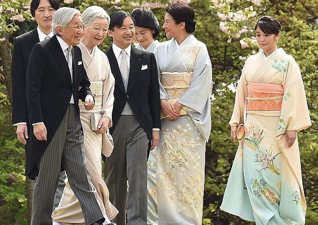 Japan’s Princess Ayako announces her engagement and renounces her royal status to marry commoner