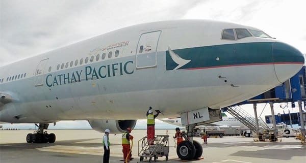 First passenger Boeing 777 aged 24 makes its last flight to a museum