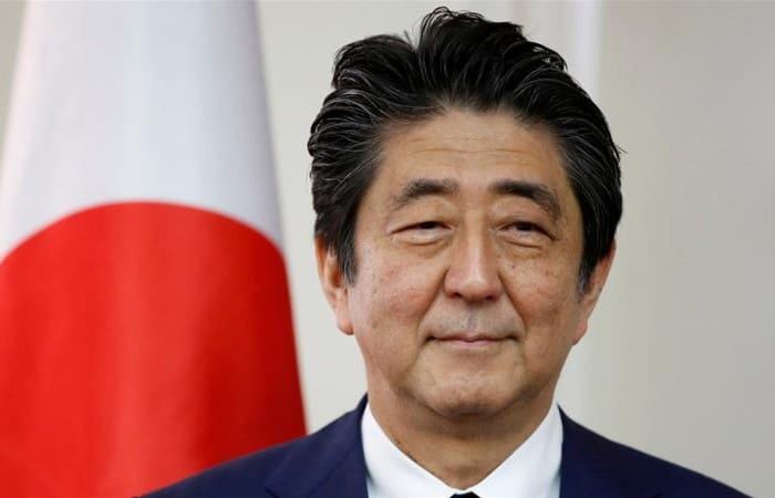 Shinzo Abe’s visit to China as a sign of warming relations