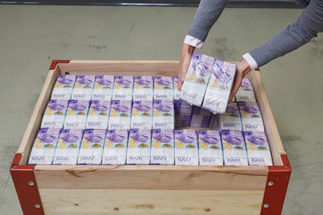 New Swiss 1,000-franc note revealed