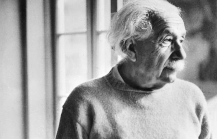 Danish Astronomical Society discovers unique Einstein letters
