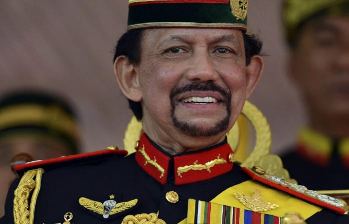 Brunei makes homosexual sex and adultery punishable by death by stoning