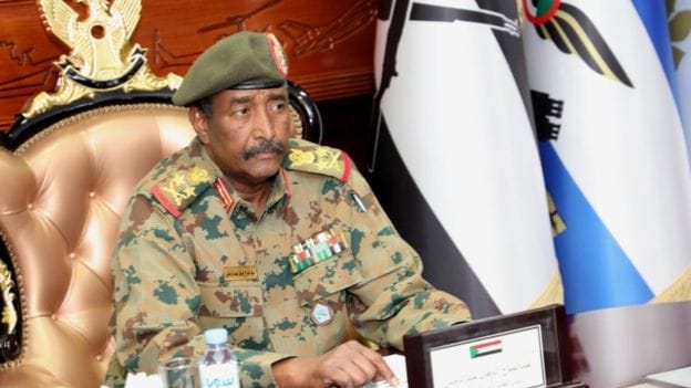 Sudan: Military council arrests former government members