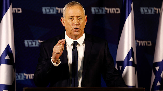 Israeli defense minister, Palestinian president hold talks