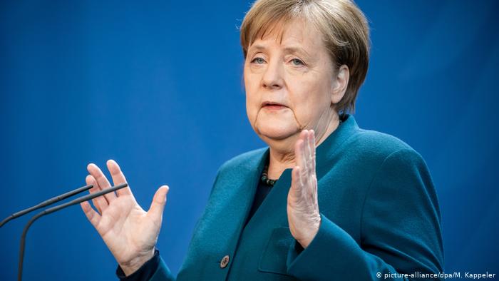 Merkel backs WHO