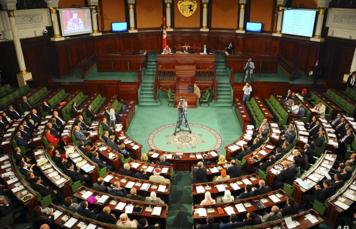Tunisia MPs reject motion on French colonial rule