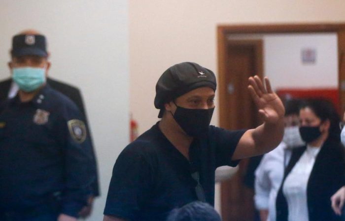 Ronaldinho released from Paraguay detention after five months