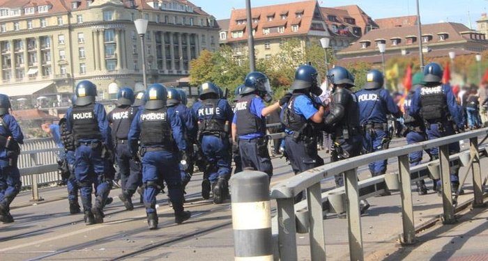Swiss police use rubber bullets to disperse crowd at ‘illegal’ street carnival