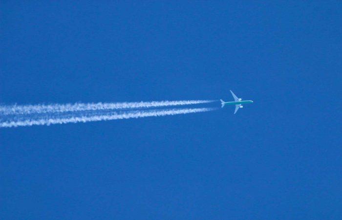 Study: global air transport contributes 3.5 percent to global warming