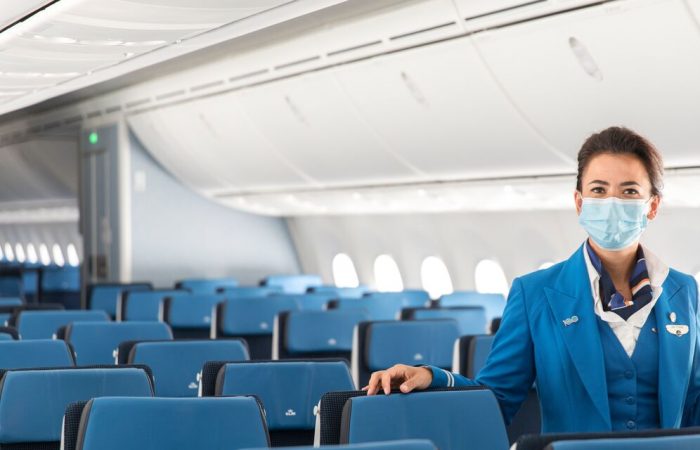 Flight staff of Dutch airline KLM agree on wage cuts