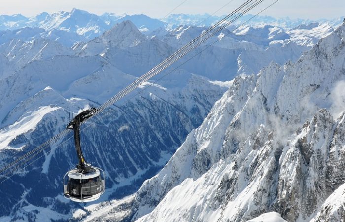 Italy delays opening of ski resorts