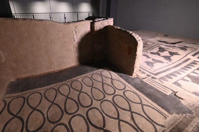 Ancient Roman home and mosaics unearthed during Italian apartment renovation