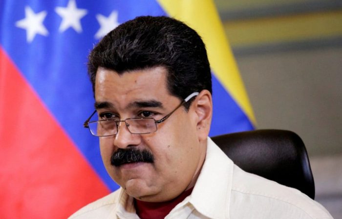 President Maduro start new talks to end Venezuela impasse
