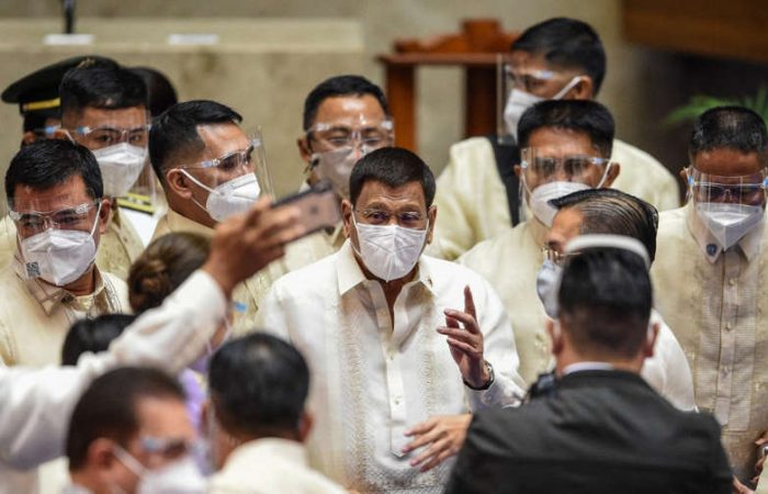 Rodrigo Duterte to run as Philippines’s vice president in 2022