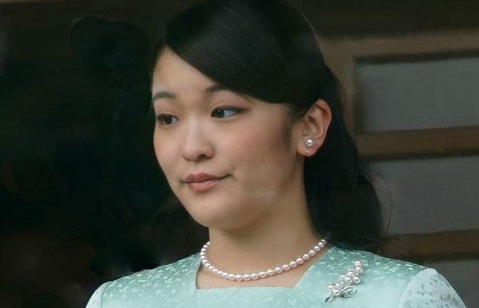 Japan princess giving up $1.8 mln, royal status to marry commoner