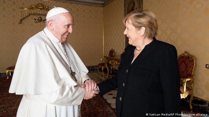 Pope Francis, Angela Merkel talk about climate change