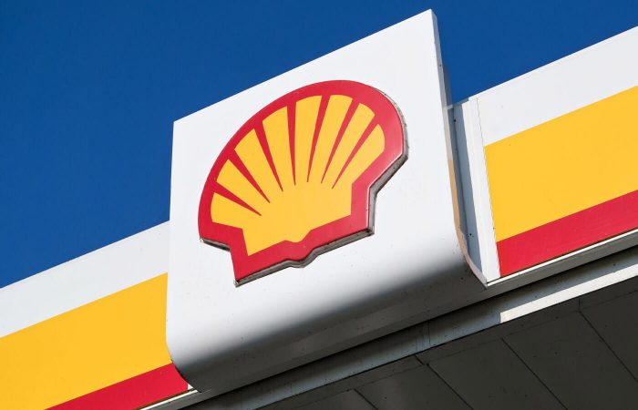 Dutch fury as Shell relocates to London