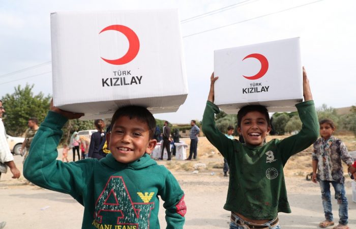 Turkey sends 21 truckloads of humanitarian aid to northern Syria