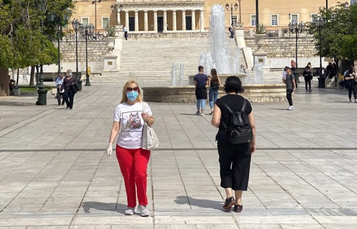 Greece brings back mask mandate