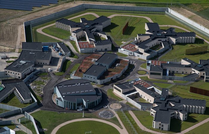 Denmark to rent from Kosovo 300 prison cells