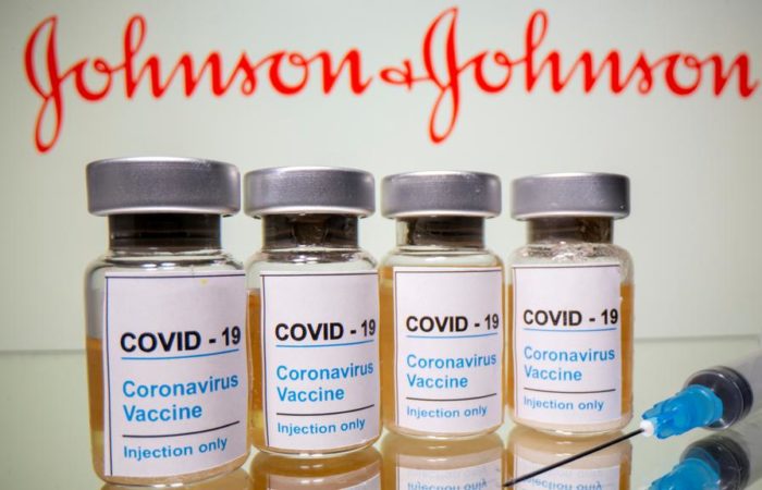 Expert Panel Recommends Resuming Use of J&J Vaccine in US