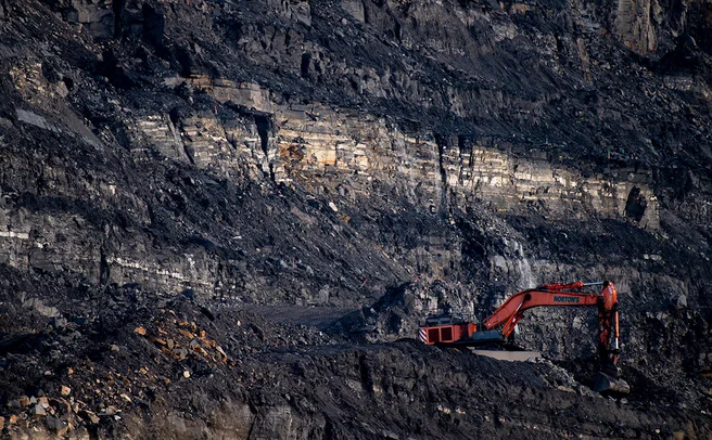 Swedish parliament approves ban on coal, oil and natural gas mining