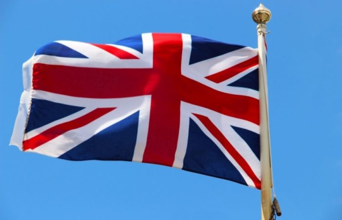 UK imposes sanctions against Evraz