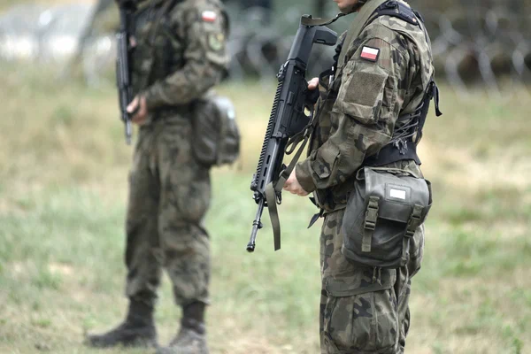 The head of the Polish Ministry of Defense Blashak said that citizens should be able to use weapons