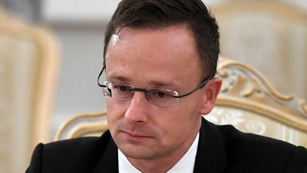 The head of the Hungarian Foreign Ministry supported the statement about the mental problems of Zelensky