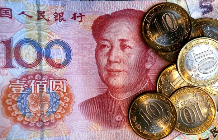 Russia and China will increase settlements in yuan and rubles