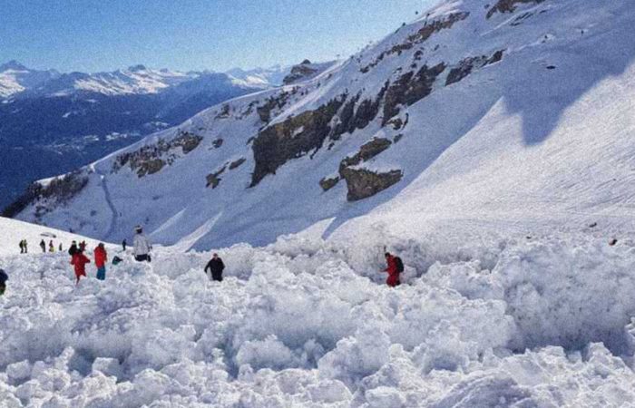 Rescuers found the body of the last 11th victim of a collapse of the glacier in northern Italy