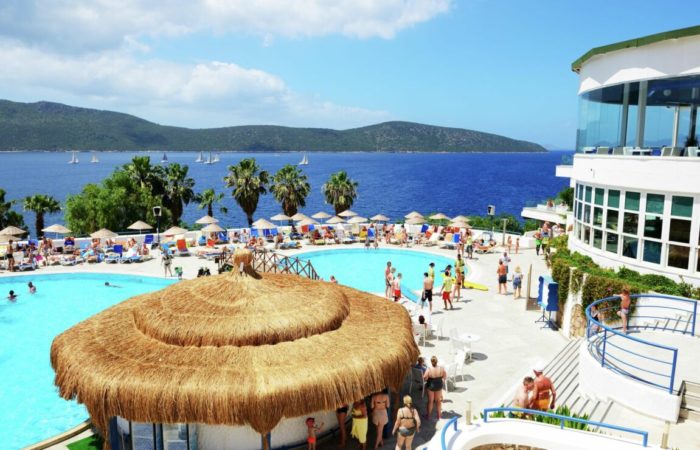 Turkish hotels complained about the influx of vacationers free of charge tourists-scammers from Europe