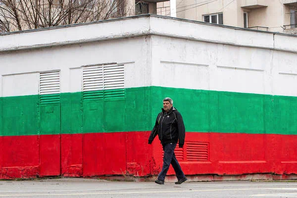 Half of Bulgarian citizens adhere to pro-Russian views