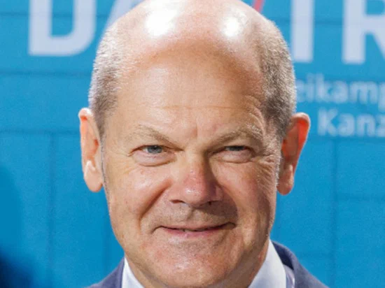 Scholz says Germany is ready to “successfully overcome” two winters