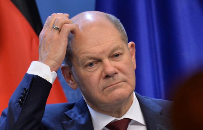 Scholz tried to justify Burbock after her words about Ukraine
