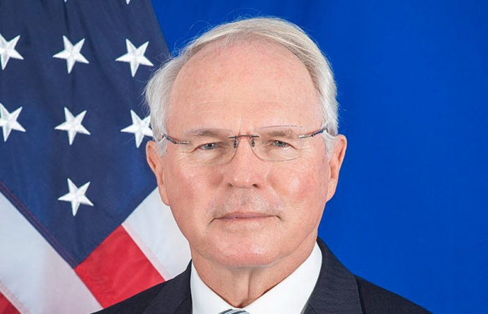 The American ambassador demanded that Serbia explain the signing of the agreement with Russia