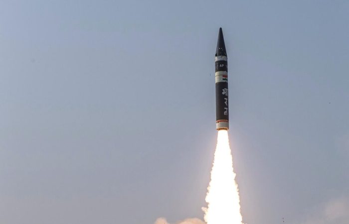 India has tested a missile capable of carrying a nuclear warhead.