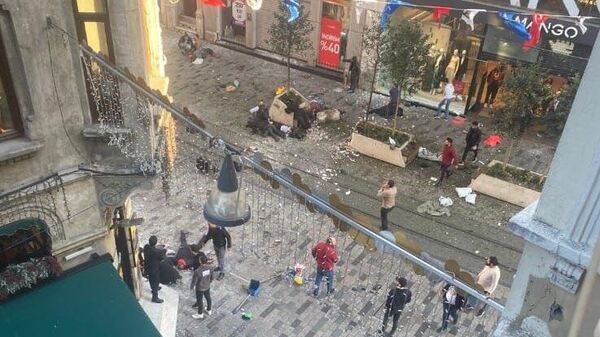 There are dead as a result of the explosion in Istanbul.