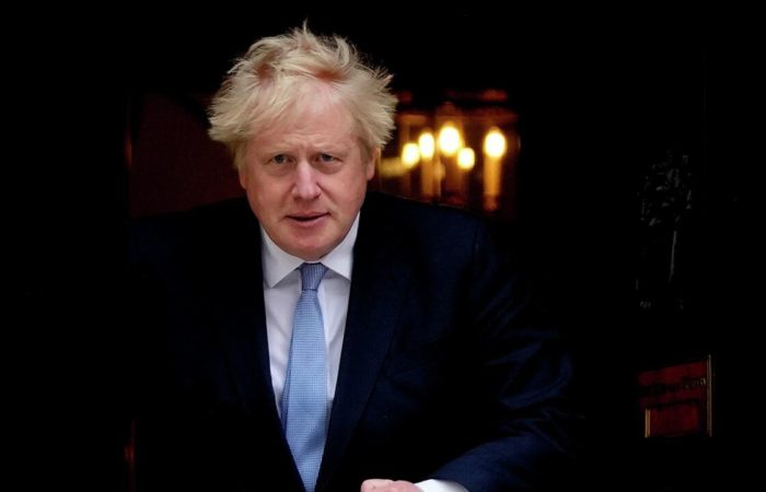 Former British Minister of Culture to write book about Johnson’s political collapse.