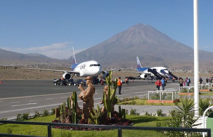 The Peruvian authorities have reopened the airport in the city of Juliaca.