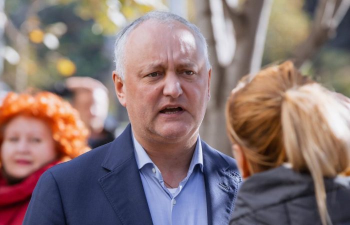 Former Moldovan President Dodon allowed the creation of a new party.