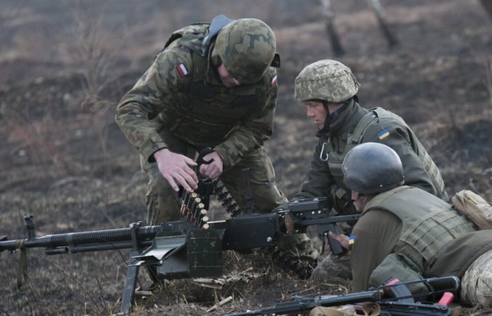 The Netherlands will train 400 Ukrainian soldiers.