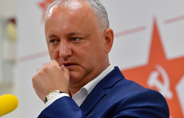 Prosecutors asked the Supreme Court to return Dodon to house arrest.