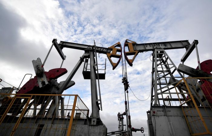 Estonia, Lithuania and Poland called for lowering the price limit for Russian oil.