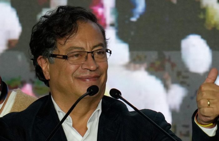 The head of Colombia announced a ceasefire with the rebel groups.